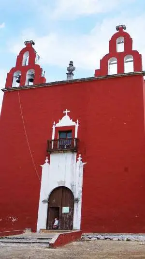 ai character: iglesia  background
