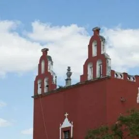 chat with ai character: iglesia 