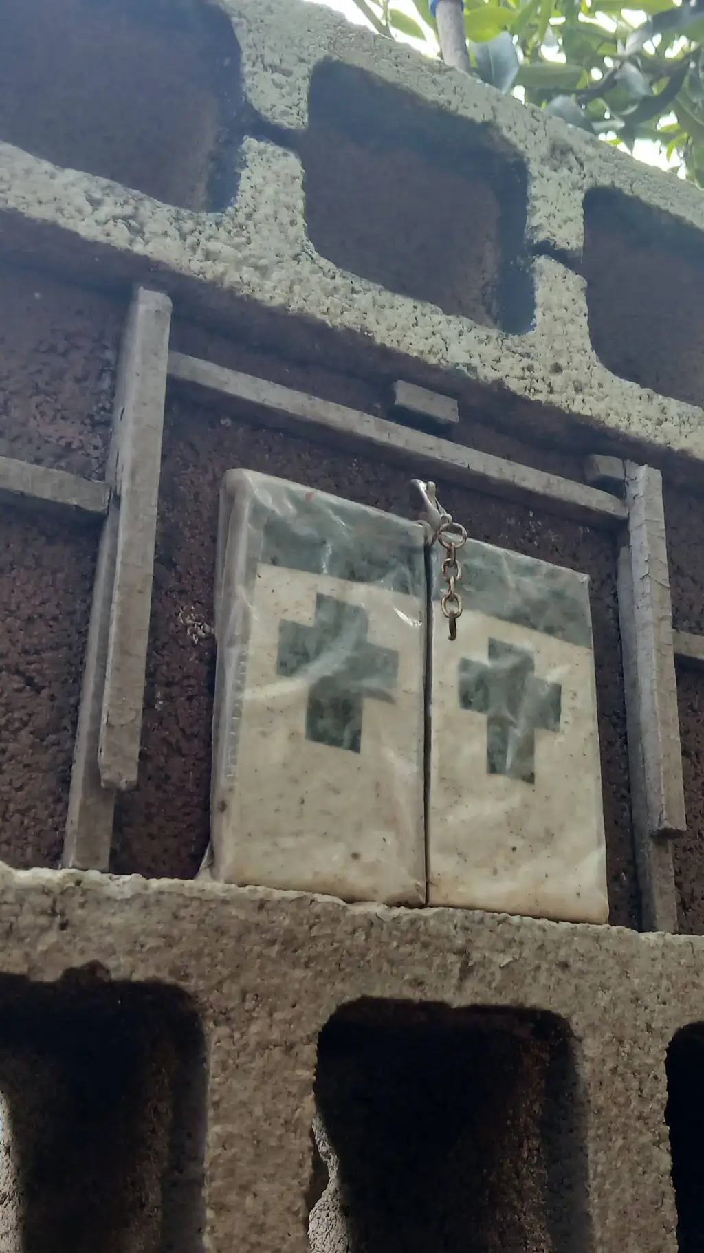 ai character: templo  background