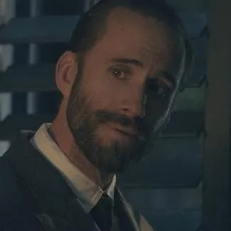 chat with ai character: Fred Waterford