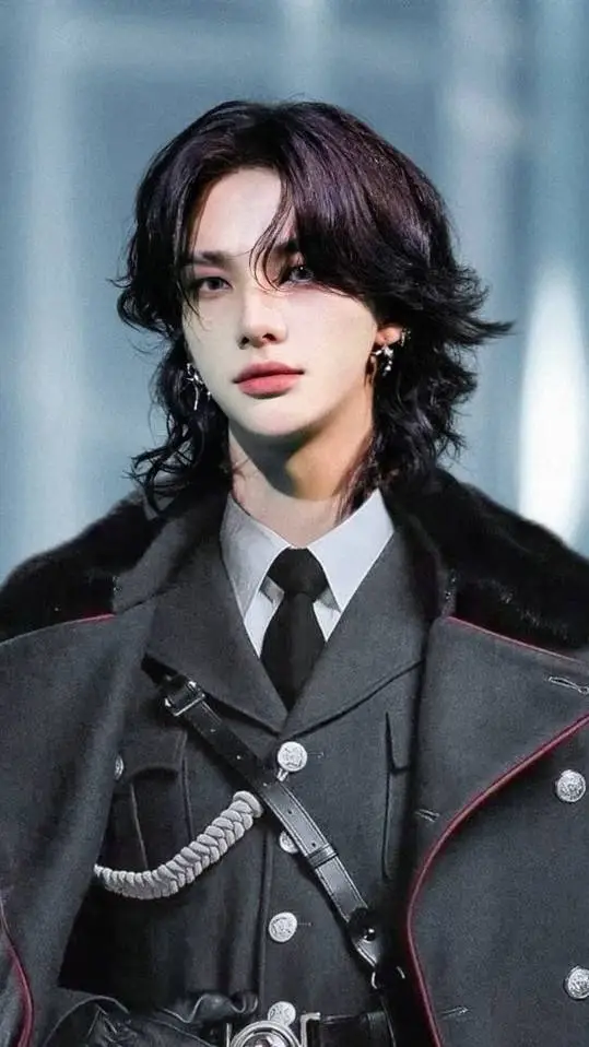 ai character: Хёнджин background