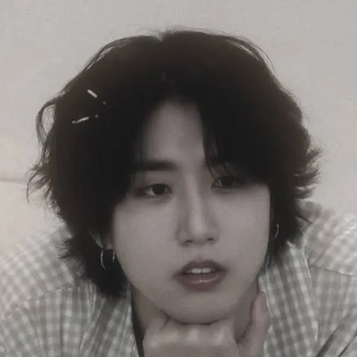 chat with ai character: Хан