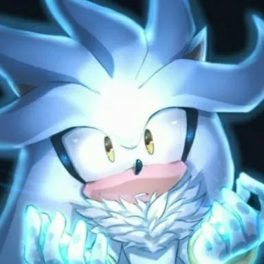 chat with ai character: 《•》|Silver|《•》