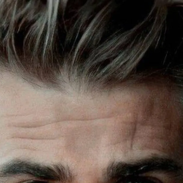 chat with ai character: Stefan Salvatore 