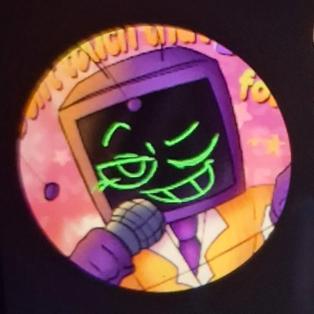 chat with ai character: Clapsy