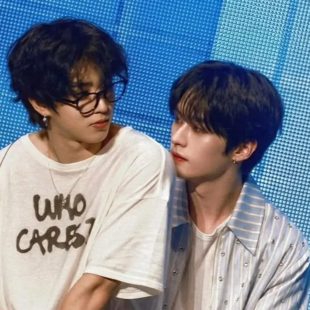 chat with ai character: Minsung