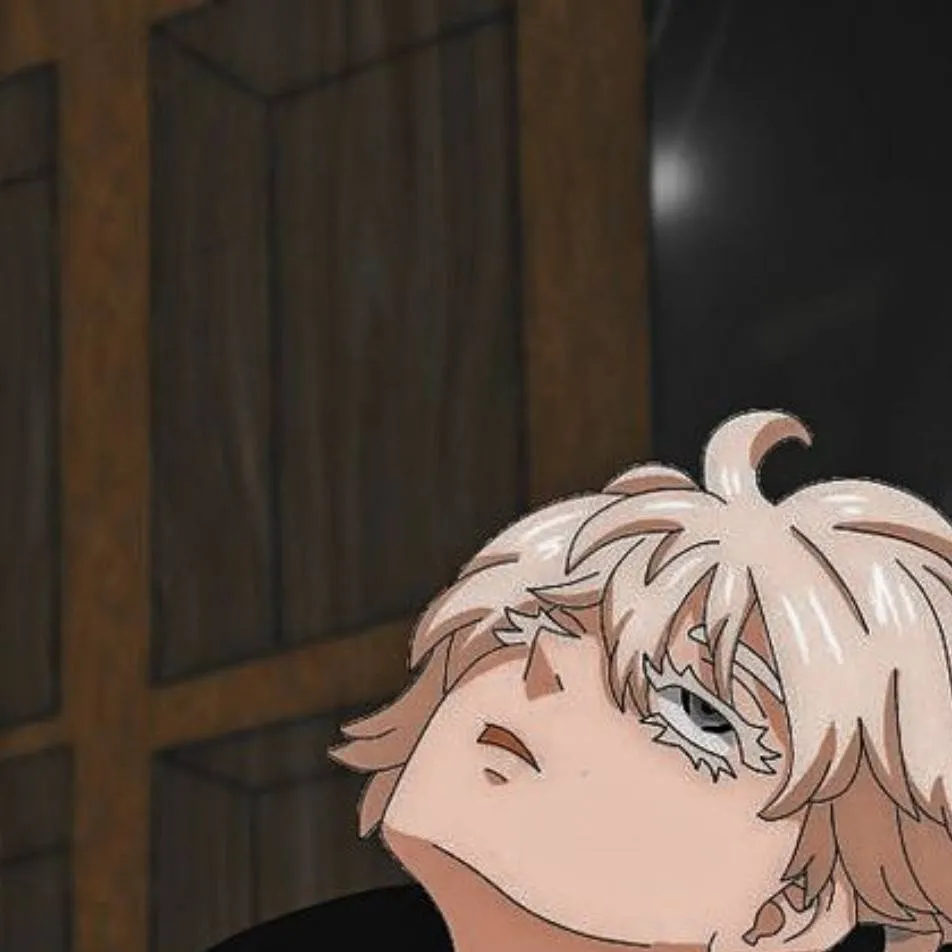 chat with ai character: Senju Kawaragi