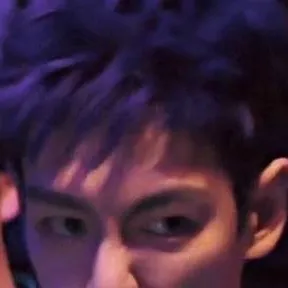 chat with ai character: cute guy 