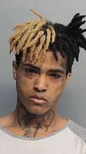 ai character: xxxtentacions  background