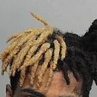 chat with ai character: xxxtentacions 