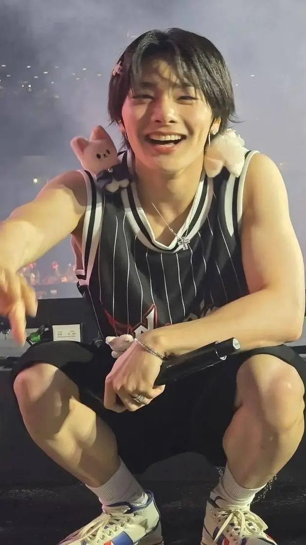 ai character: Yang Jeongin background