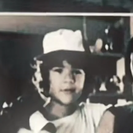 chat with ai character: Salish runaway 3