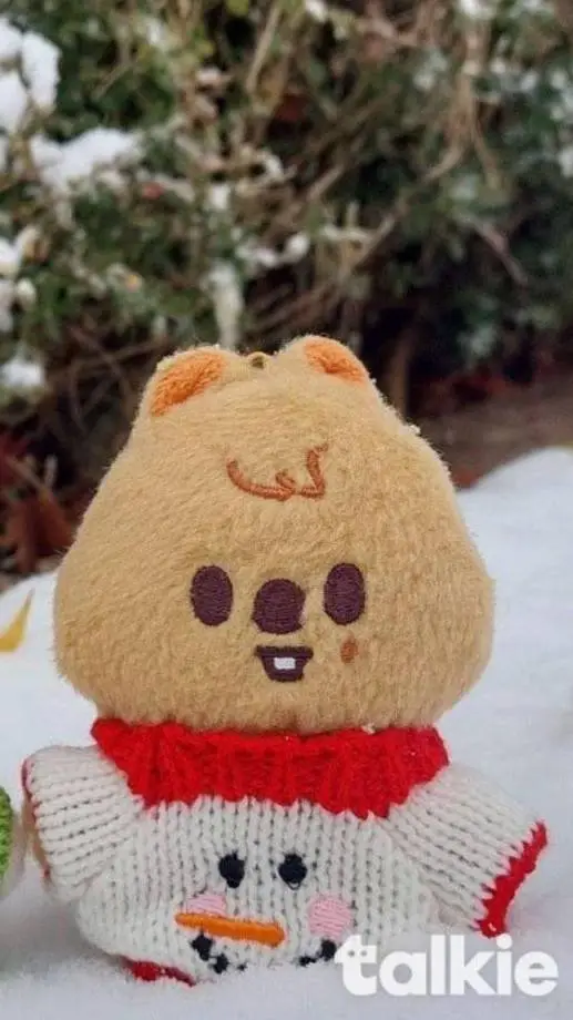 ai character: °ℋ𝒶𝓃°  background