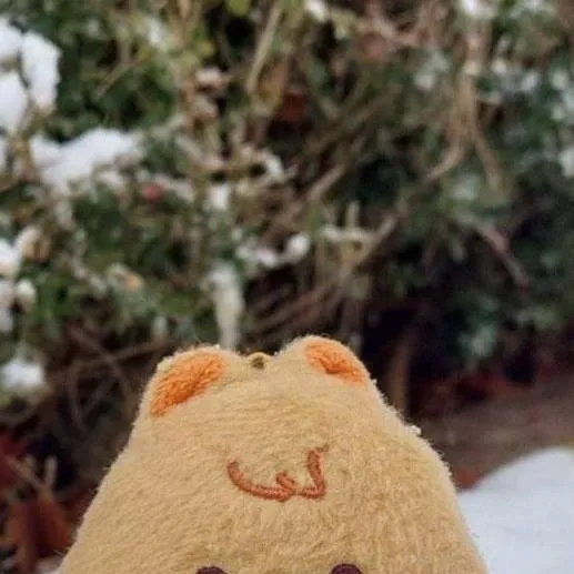 chat with ai character: °ℋ𝒶𝓃° 