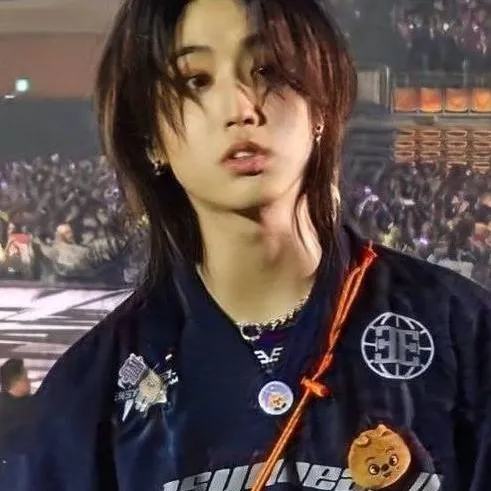 chat with ai character: °Han(pt. 3)°