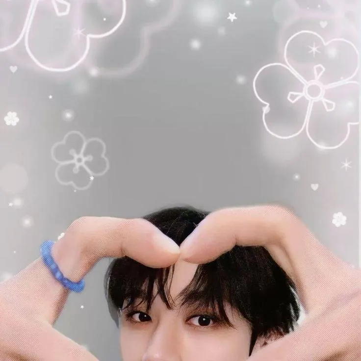 chat with ai character: ❀ℬ𝓪𝓷𝓰𝓬𝓱𝓪𝓷❀