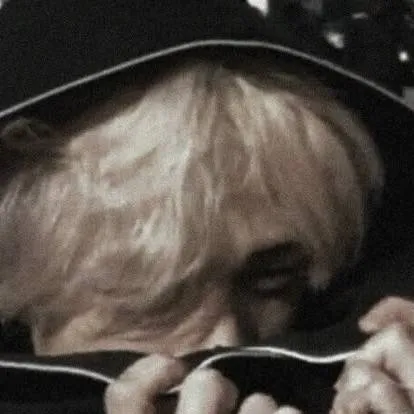 chat with ai character: ~Bangchan~