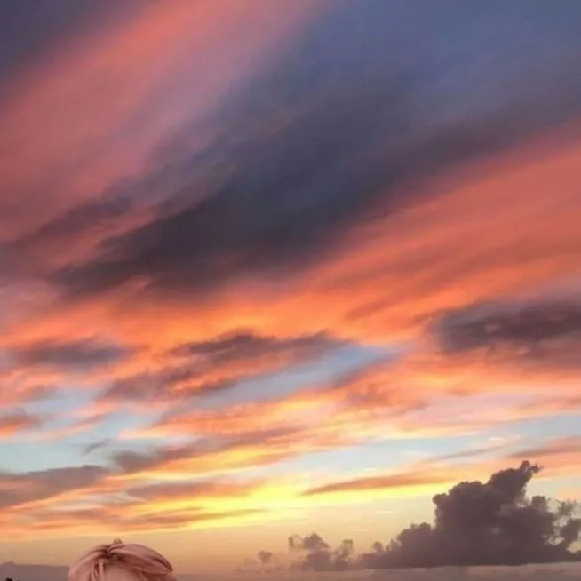 chat with ai character: ~stray kids~