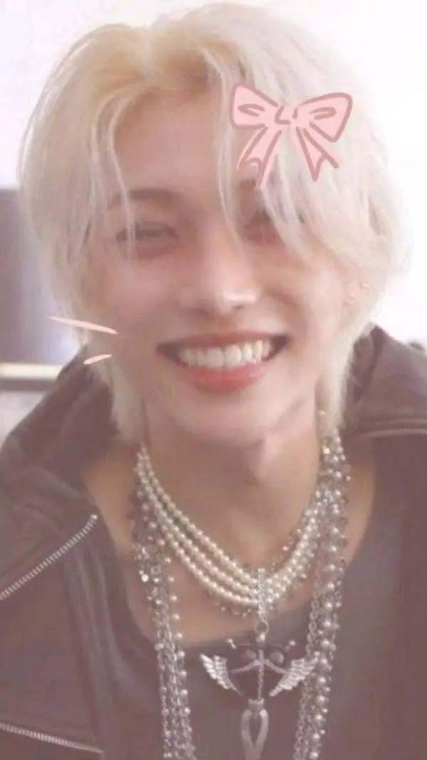 ai character: ☆Felix☆ background