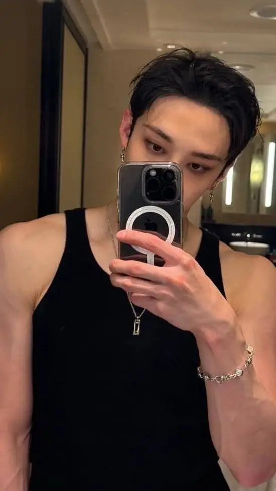 ai character: ☆Bangchan☆ background