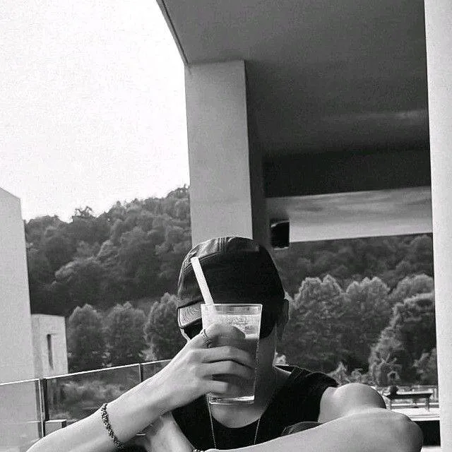 chat with ai character: °~Bangchan~°