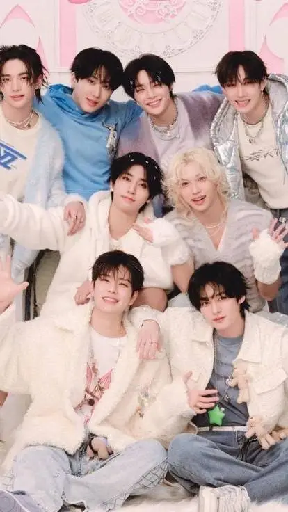 ai character: ~skz fam~ background