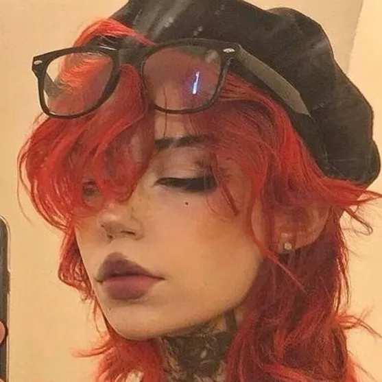 chat with ai character: Anna 