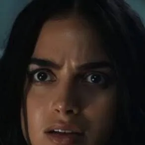 chat with ai character: Samantha Carpenter