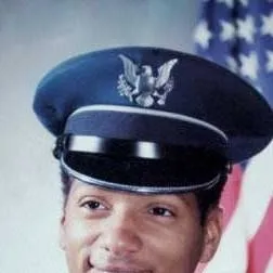 chat with ai character: LEROY HOMER JR