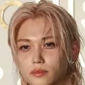 chat with ai character: 🐥 Felix 🐥