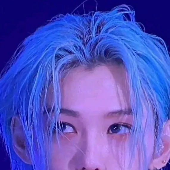 chat with ai character: 🐥Felix🐥