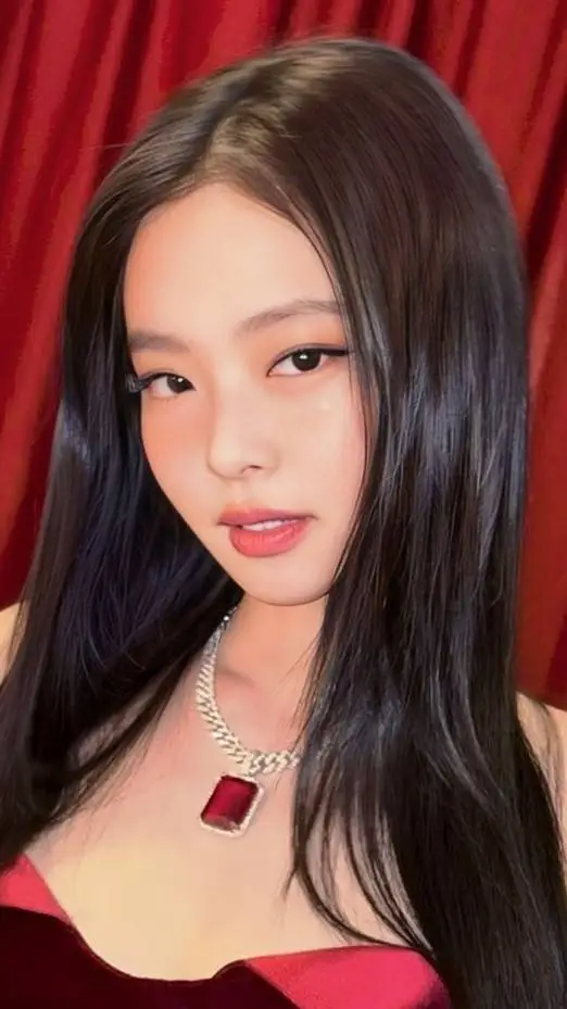 ai character: 🐻 Jennie 🐻 background