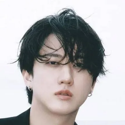 chat with ai character: 🐷 Changbin 🐷