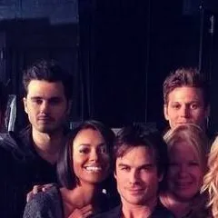 chat with ai character: TVD