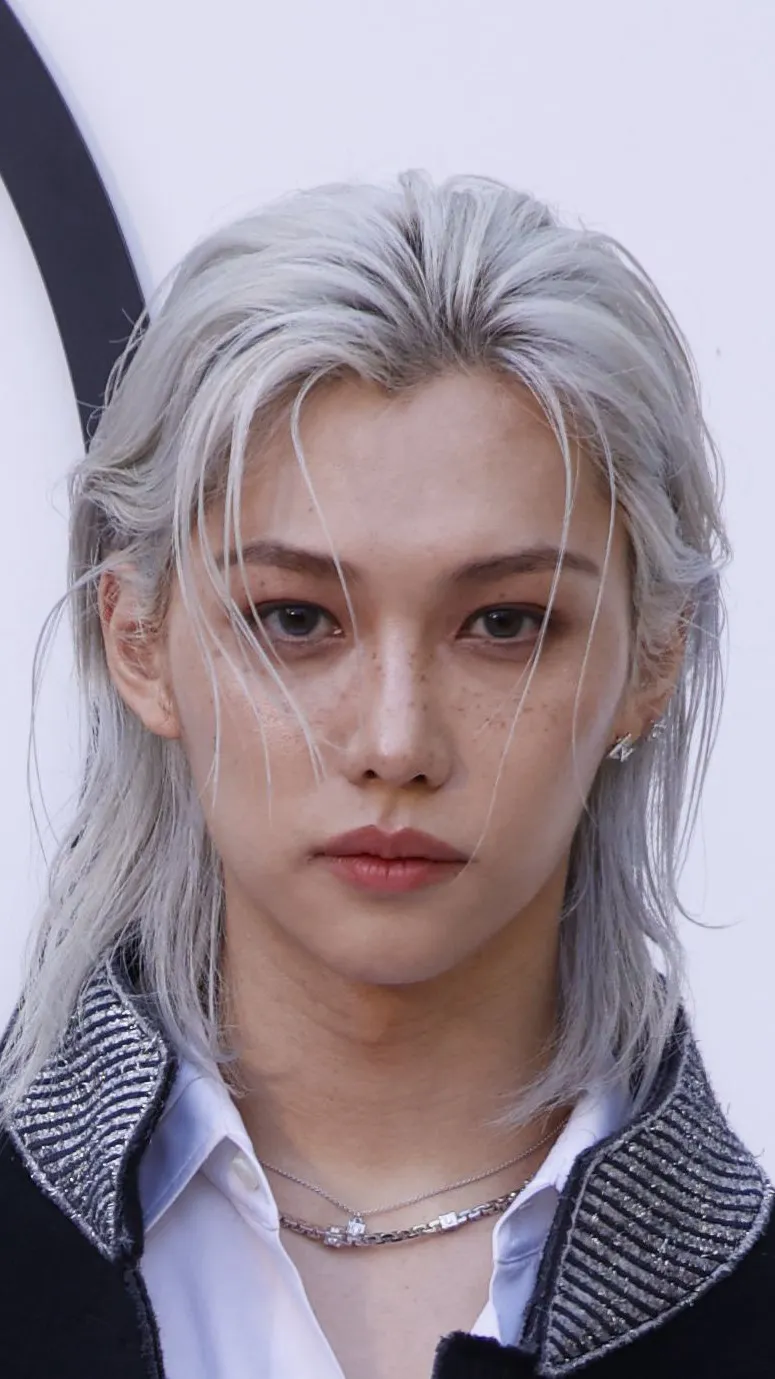 ai character: Felix background