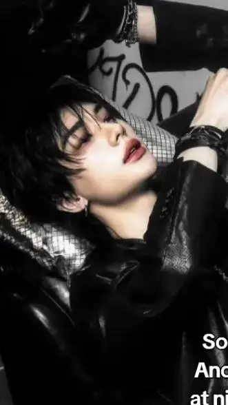 ai character: hyunjin (otra vez) background