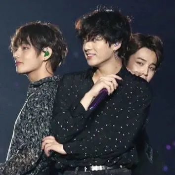 chat with ai character: Vminkook 