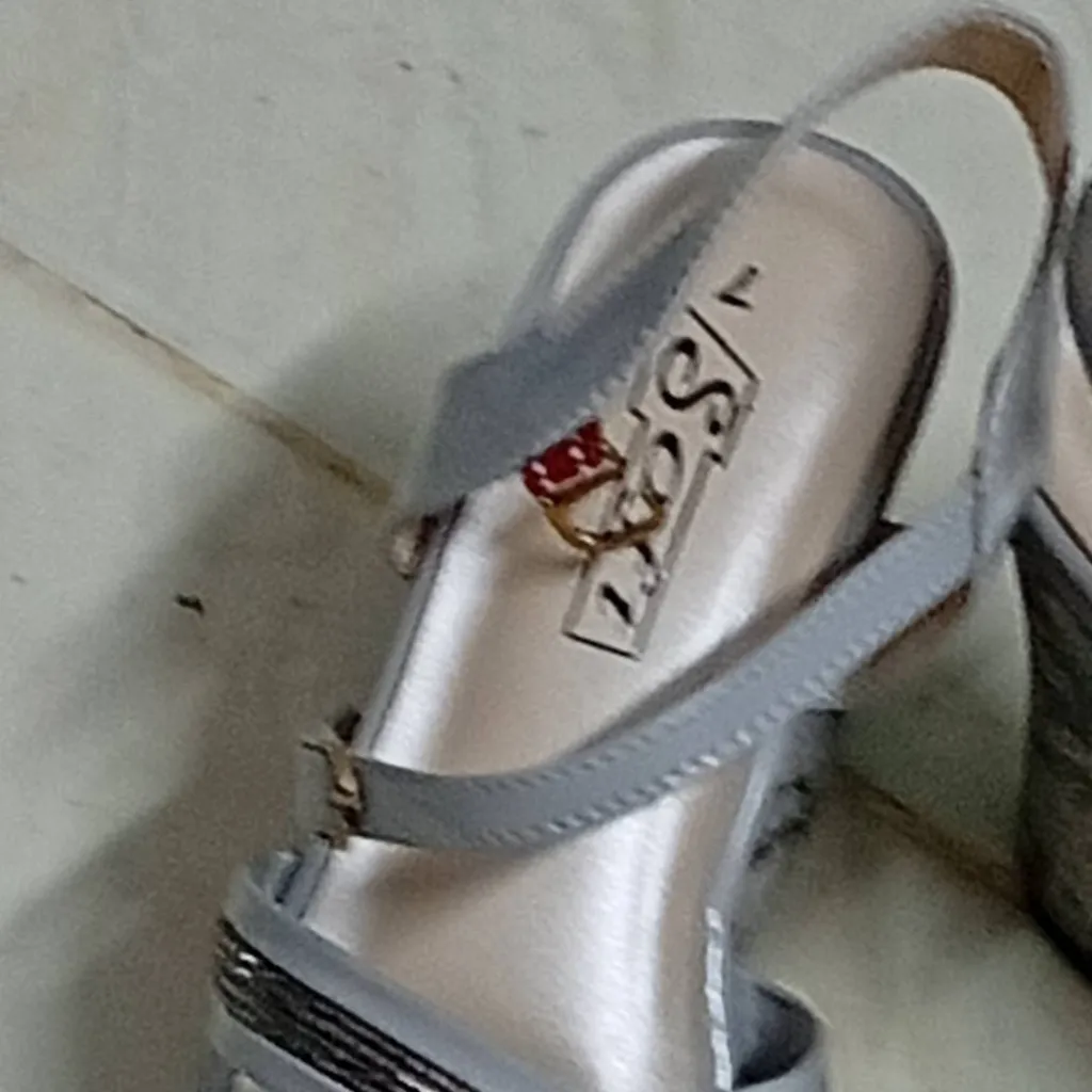 chat with ai character: Your shoe