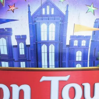 chat with ai character: Alton towers