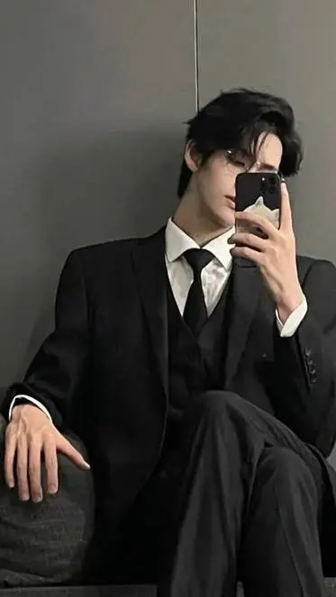ai character: sang-woo background