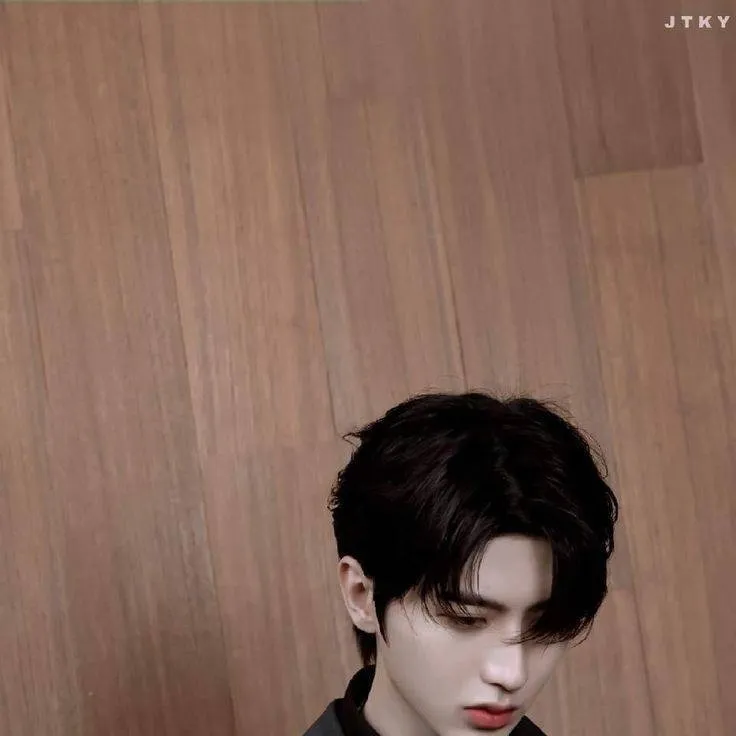 chat with ai character: dae-ho