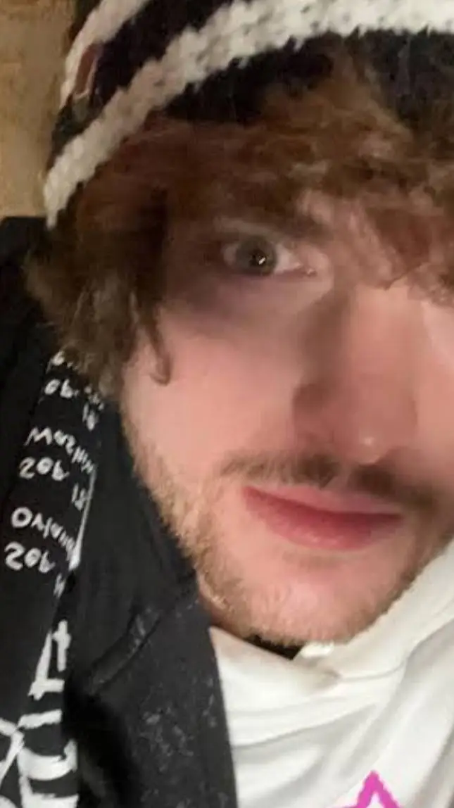 ai character: :(Dream(: background