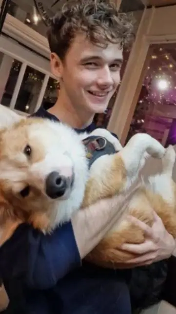 ai character: wilbur soot background