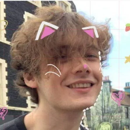 chat with ai character: wilbur:)