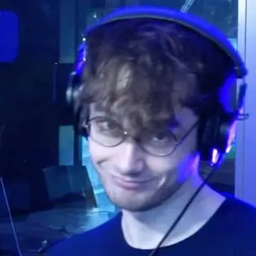 chat with ai character: wilbuur