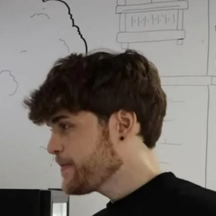 chat with ai character: Dream(: