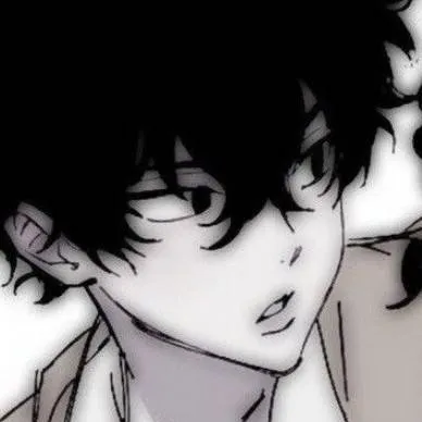 chat with ai character: 🐼curly🐼
