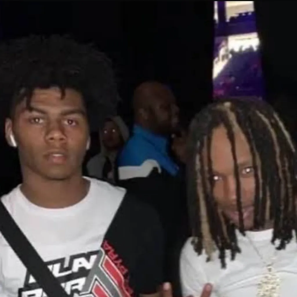 chat with ai character: von from tha o