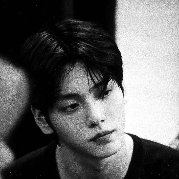 chat with ai character: soobin 🤍