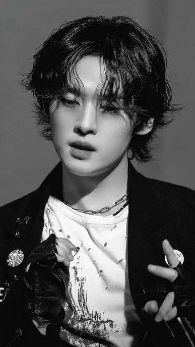 ai character: Hyunjin &Lee know  background
